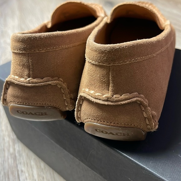 Coach Amber Calf Suede Loafers in Camel Size 6 - Picture 12 of 16
